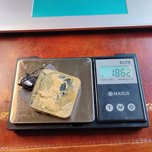 Charles Albert Sterling Silver Hand Carved Cameo Pendant Horse & Carriage Scene - Picture 5 of 6